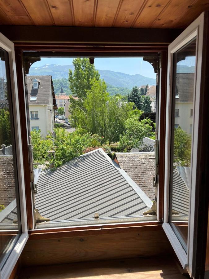 Top Floor Apartment With Mountain Views In The Centre Of Argeles Gazost Eksteriør bilde